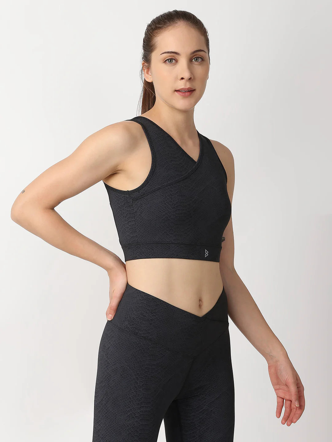 Saam Fashion Black Snake Skin Crop Top
